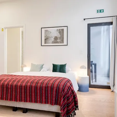 Smartflats - Main Street Appartement *