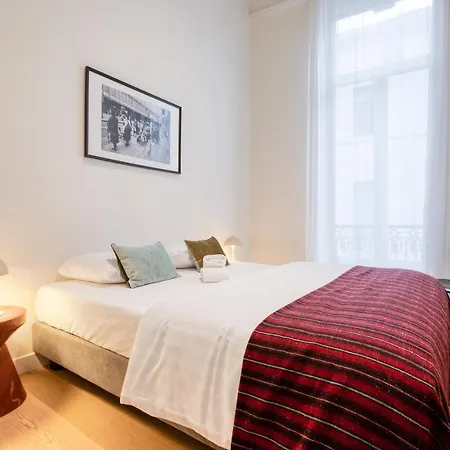 Smartflats - Main Street Apartment *