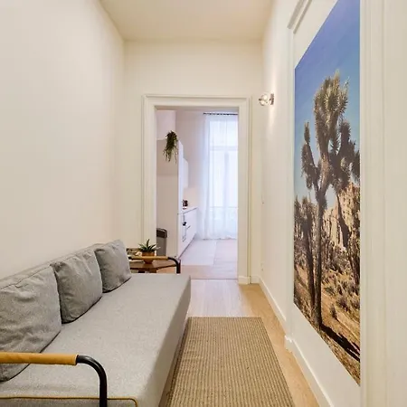 Smartflats - Main Street *