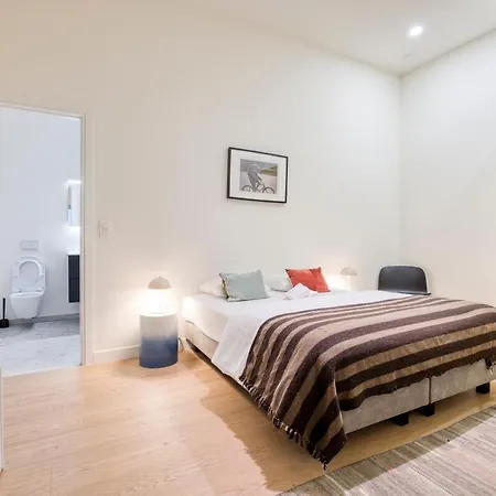 Smartflats - Main Street Apartment